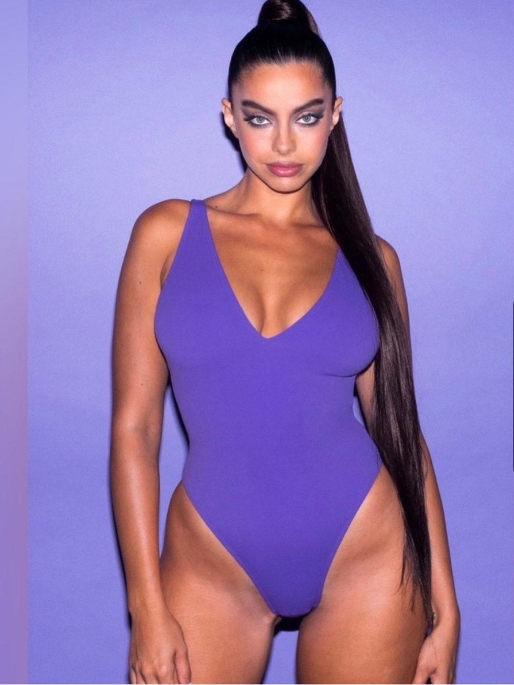 ▪️TA3 Hi-Cut Plungey One-piece Swimsuit